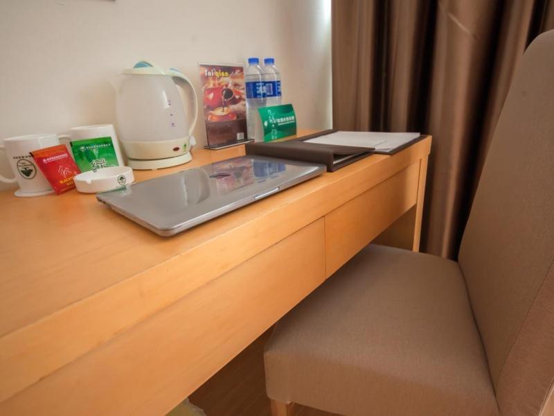Greentree Inn Jiangsu Suzhou Gongyequan District Xinglong Street Express Hotel Exterior photo